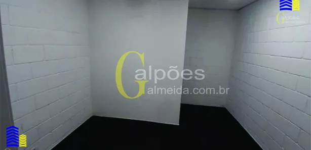 Galpão / Depósito / Armazém para alugar, 400m² no Vila Endres, Guarulhos