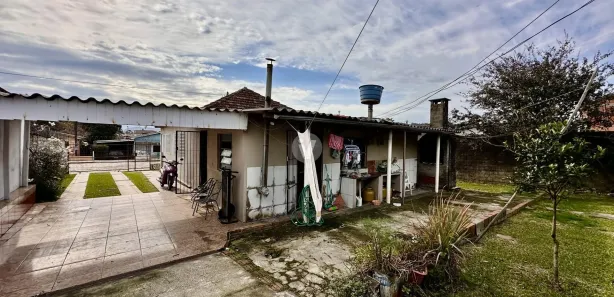 Terreno / Lote / Condomínio à venda, 450m² no Tomazetti, Santa Maria