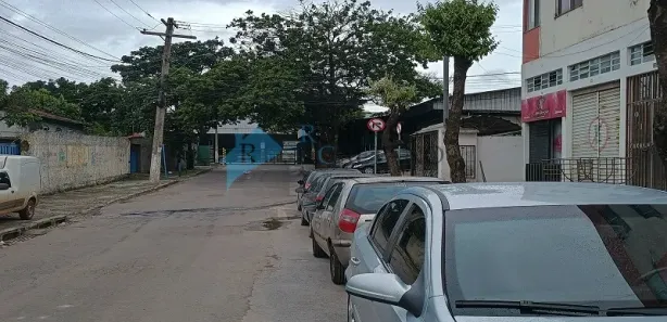 Loja / Salão / Ponto Comercial à venda, 42m² no Santo Antônio, Betim