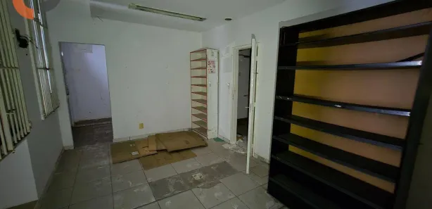 Loja / Salão / Ponto Comercial à venda, 140m² no Centro, Nova Iguaçu