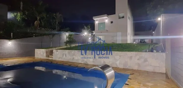 Sobrado com 4 Quartos à venda, 240m² no , Embu-Guaçu