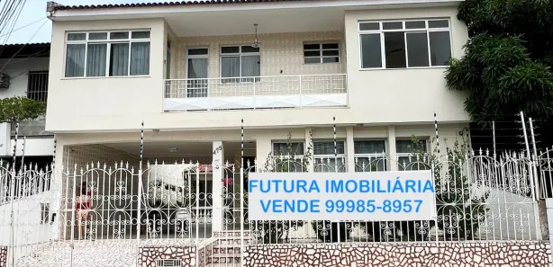 Casa com 4 Quartos à venda, 450m² no São José, Aracaju