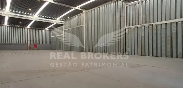 Galpão / Depósito / Armazém para alugar, 2600m² no Distrito Industrial, Araçariguama