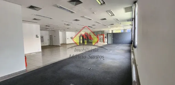 Galpão / Depósito / Armazém para alugar, 675m² no Jardim Maria Augusta, Taubaté