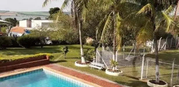 Fazenda / Sítio / Chácara com 2 Quartos à venda, 2600m² no Balneário Riviera, Americana