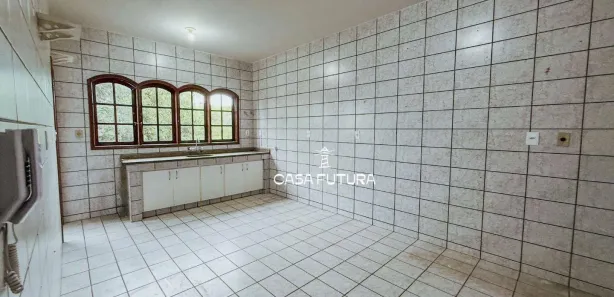 Casa de Condomínio com 4 Quartos à venda, 217m² no Monte Castelo, Volta Redonda