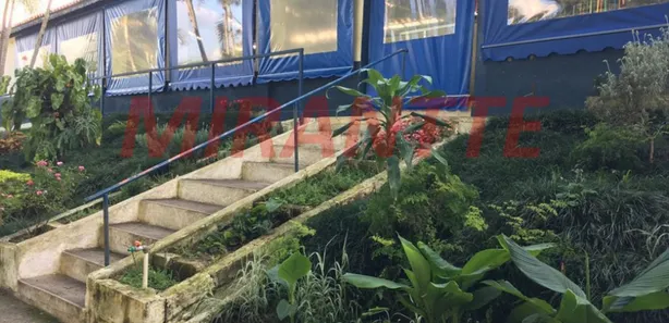 Fazenda / Sítio / Chácara com 4 Quartos à venda, 900m² no , Mairinque