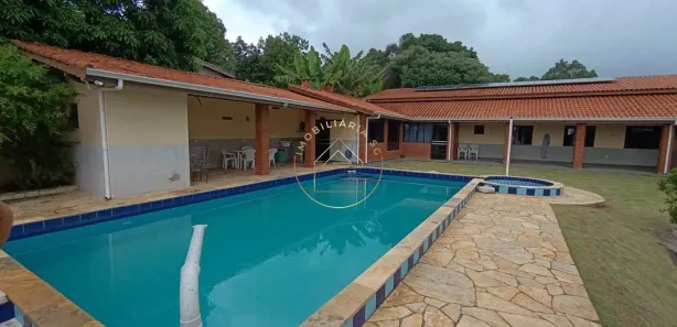 Fazenda / Sítio / Chácara com 3 Quartos à venda, 1077m² no , Mairinque