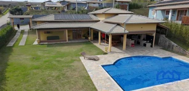 Fazenda / Sítio / Chácara com 3 Quartos à venda, 1250m² no , Mairinque