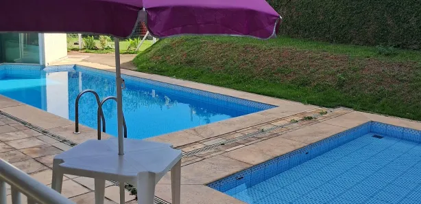 Cobertura com 5 Quartos para venda ou aluguel, 160m² no Riviera Fluminense, Macaé