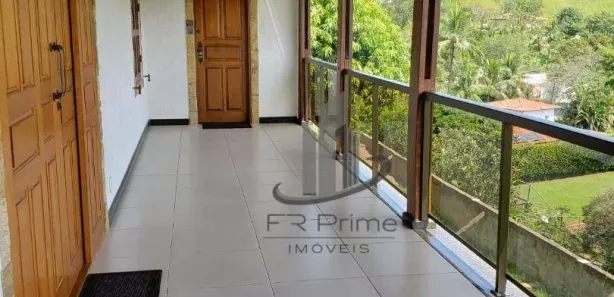 Fazenda / Sítio / Chácara com 4 Quartos à venda, 413m² no Jardim Alice, Barra Mansa