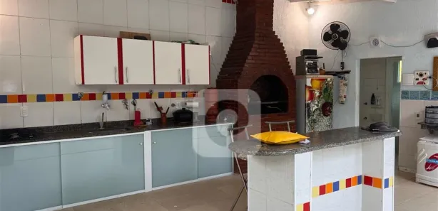 Sobrado com 6 Quartos à venda, 277m² no Vila Progresso, Niterói