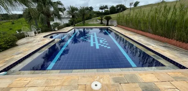 Fazenda / Sítio / Chácara com 4 Quartos à venda, 266m² no Chácaras Condomínio Recanto Pássaros II, Jacareí