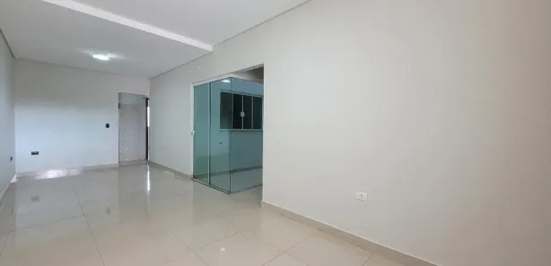Casa com 3 Quartos para alugar, 105m² no Jardim Itália II, Maringá