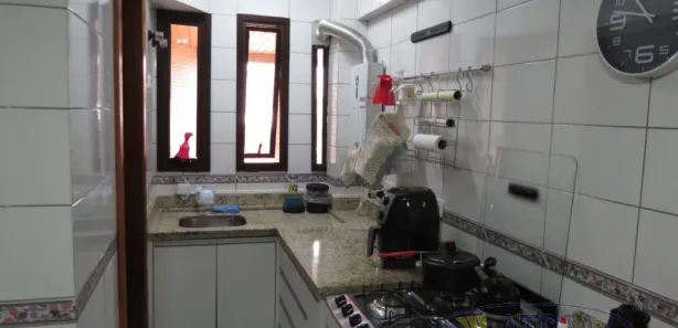 Apartamento com 2 Quartos para alugar, 69m² no Ahú, Curitiba