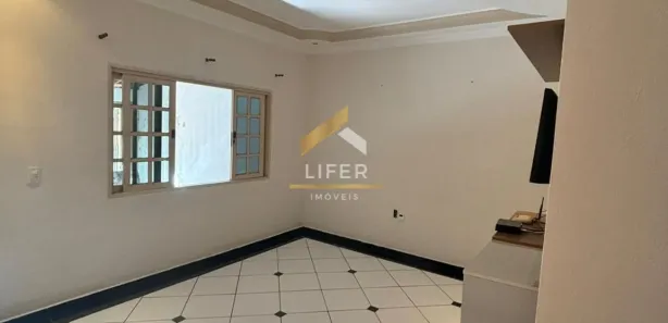 Casa com 4 Quartos à venda, 136m² no Jardim Macarenko, Sumaré