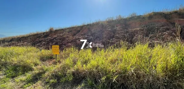Terreno / Lote / Condomínio à venda, 300m² no Jardim Jalisco, Resende