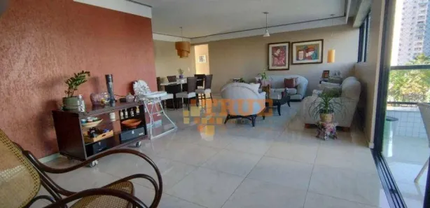 Apartamento com 4 Quartos à venda, 205m² no Casa Forte, Recife