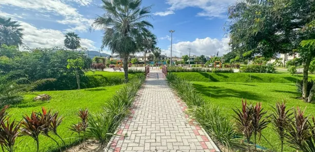 Terreno / Lote / Condomínio à venda, 250m² no Luzardo Viana, Maracanaú