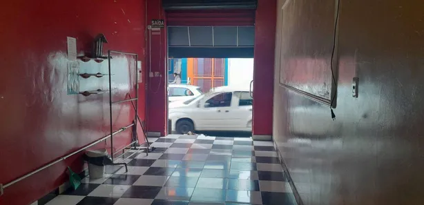 Loja / Salão / Ponto Comercial à venda, 30m² no Centro, Taubaté