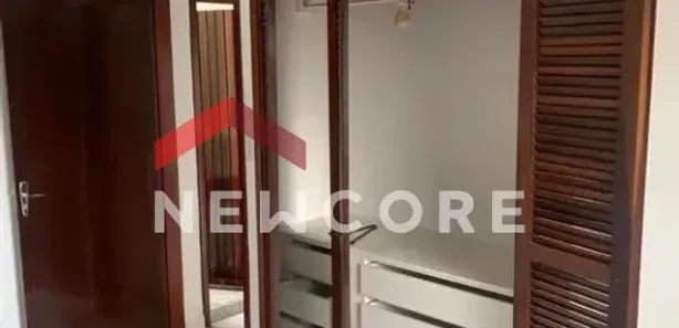 Sobrado com 3 Quartos à venda, 126m² no Vila Sao Paulo, Mongaguá