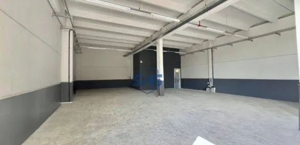 Galpão / Depósito / Armazém para alugar, 299m² no Do Salto, Blumenau