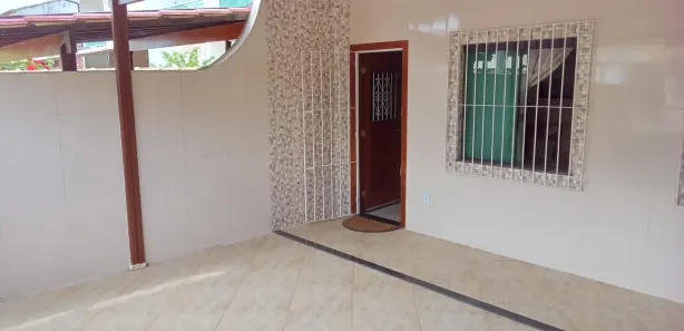 Casa com 2 Quartos à venda, 75m² no Vila Capri, Araruama