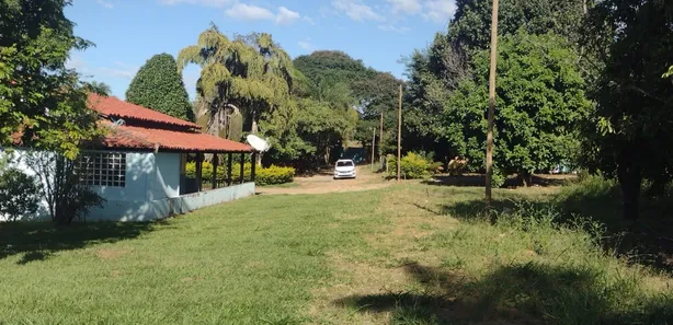 Fazenda / Sítio / Chácara com 3 Quartos à venda, 4800m² no Arapoanga, Brasília