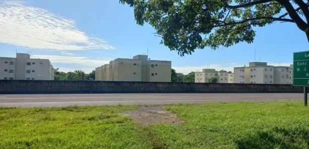 Fazenda / Sítio / Chácara com 3 Quartos para venda ou aluguel, 287m² no Conjunto Habitacional Pedro Perri, Araçatuba