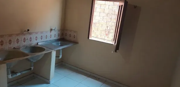 Casa com 2 Quartos para alugar, 50m² no Sinhá Sabóia, Sobral