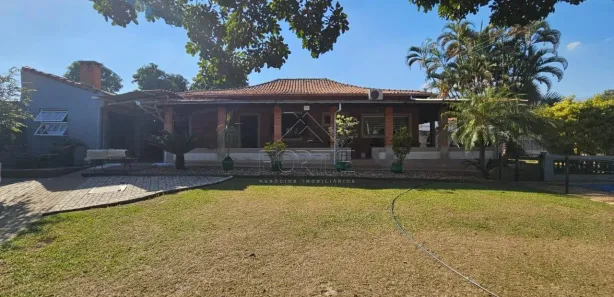Fazenda / Sítio / Chácara com 3 Quartos à venda, 294m² no Vale do Sol, Piracicaba