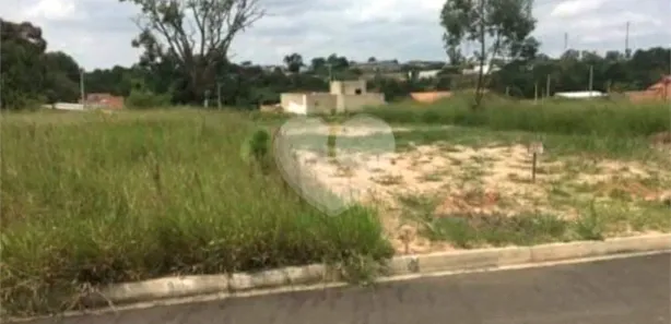 Terreno / Lote / Condomínio à venda, 335m² no Centro, Araçoiaba da Serra