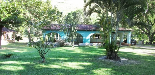 Fazenda / Sítio / Chácara com 4 Quartos à venda, 9020m² no Maraporã, Cachoeiras de Macacu