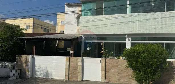 Casa de Condomínio com 3 Quartos à venda, 200m² no Universitário, Caruaru