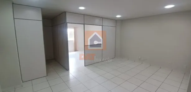 Loja / Salão / Ponto Comercial para alugar, 60m² no Centro, Ponta Grossa