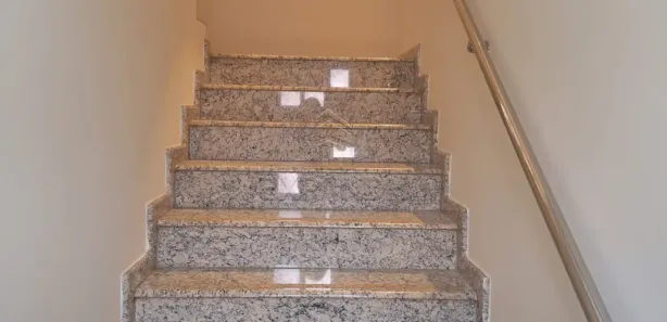 Conjunto Comercial / Sala para alugar, 92m² no Centro, Sertãozinho