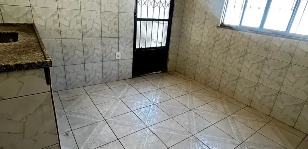 Casa com 2 Quartos à venda, 130m² no Jardim Olimpo, Duque de Caxias