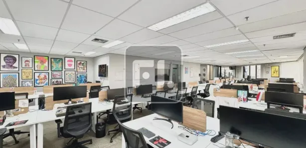 Conjunto Comercial / Sala para alugar, 220m² no Cidade Monções, São Paulo