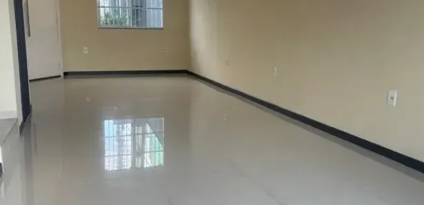 Sobrado com 3 Quartos à venda, 154m² no Costa e Silva, Joinville