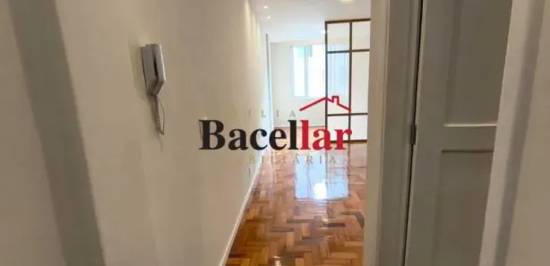 Kitnet com 1 Quarto à venda, 28m² no Copacabana, Rio de Janeiro