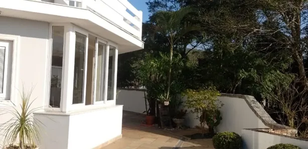 Sobrado com 4 Quartos à venda, 413m² no Pastoril, Ribeirão Pires