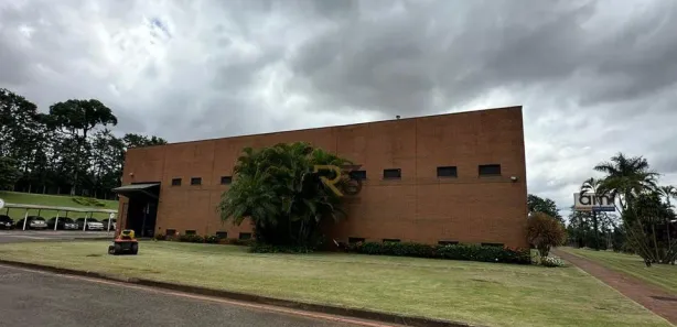 Galpão / Depósito / Armazém para alugar, 2700m² no Jardim Tarobá, Cambé