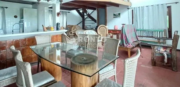 Fazenda / Sítio / Chácara com 15 Quartos à venda, 128519m² no , Pombos