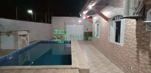 Fazenda / Sítio / Chácara com 4 Quartos à venda, 200m² no Jardim Birigui II, Mongaguá