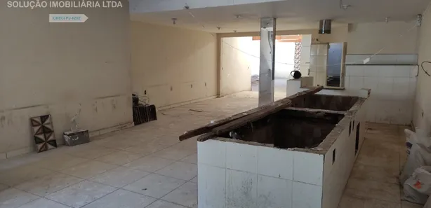 Loja / Salão / Ponto Comercial à venda, 250m² no Centro, Governador Valadares