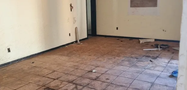 Loja / Salão / Ponto Comercial à venda, 320m² no Itapuã, Salvador