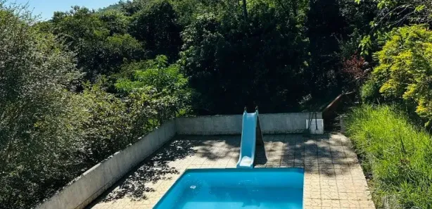 Fazenda / Sítio / Chácara com 3 Quartos à venda, 2600m² no , Mairinque
