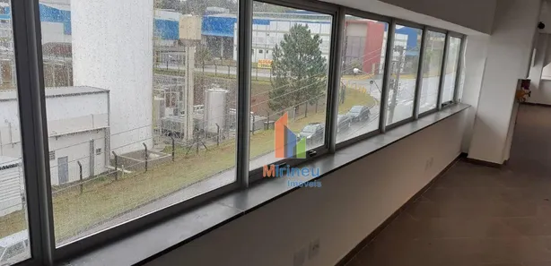 Prédio Inteiro para alugar, 332m² no Distrito Industrial Alfredo Relo, Itatiba