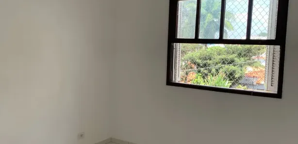 Casa Comercial com 2 Quartos para alugar, 125m² no Jardim Maria Rosa, Taboão da Serra