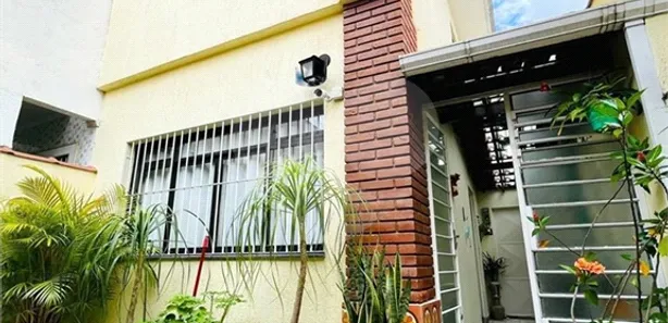 Casa de Vila com 4 Quartos à venda, 140m² no Vila Brasílio Machado, São Paulo